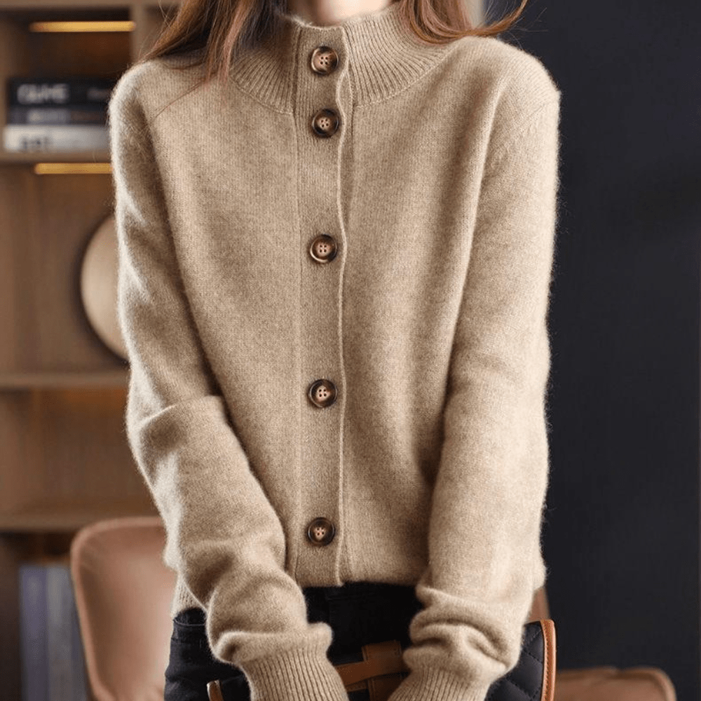 Schicke Damen-Strickjacke mit Knopfleiste - Saleem