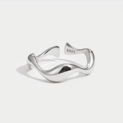 Waves – Minimalistischer Ring