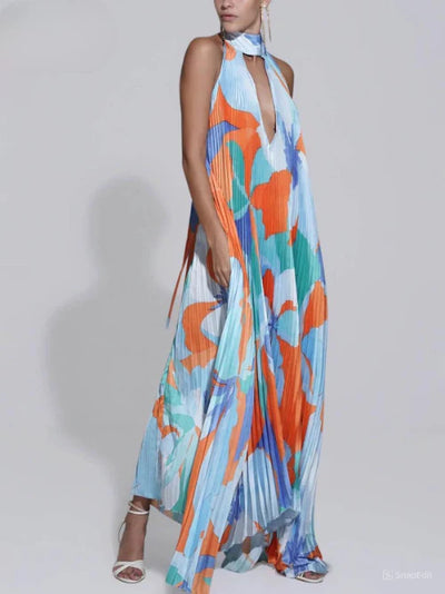 Mirelda – Neckholder-Maxikleid mit abstraktem Print und Plissee