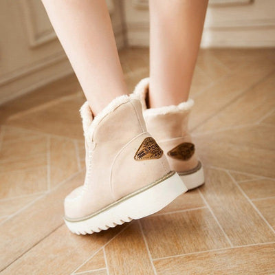LAURA DAMENSTIEFELETTEN