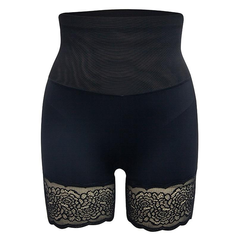 Shapewear-Shorts mit Spitzenbesatz an den Beinen