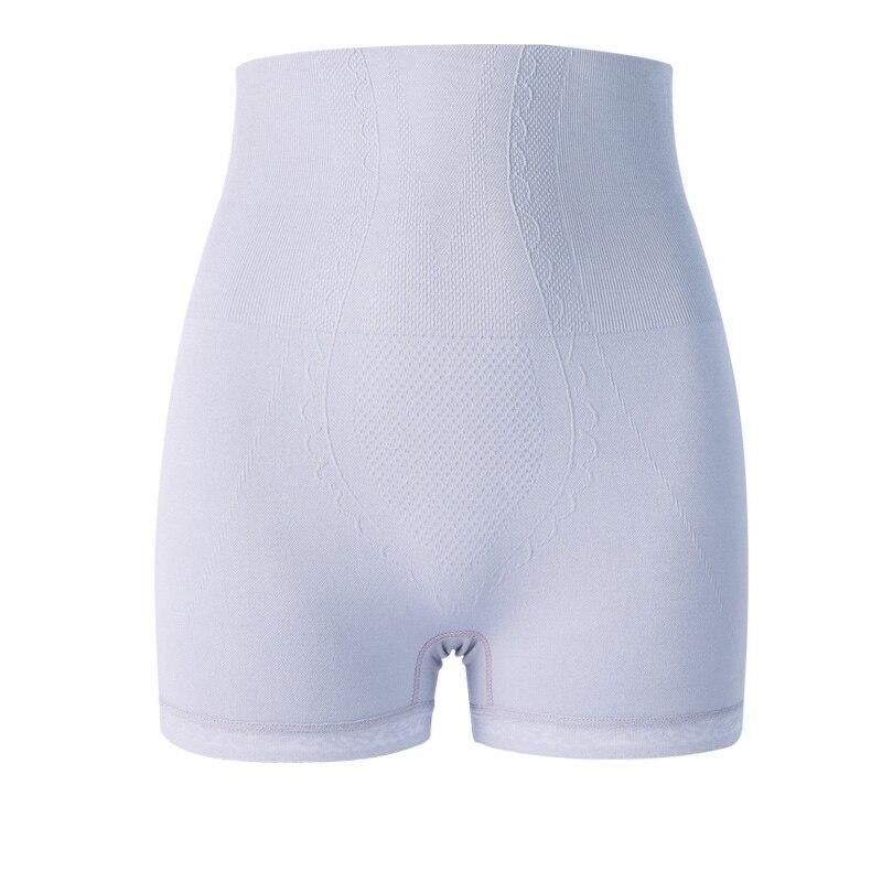 Shapewear-Shorts mit dekorativer Prägung