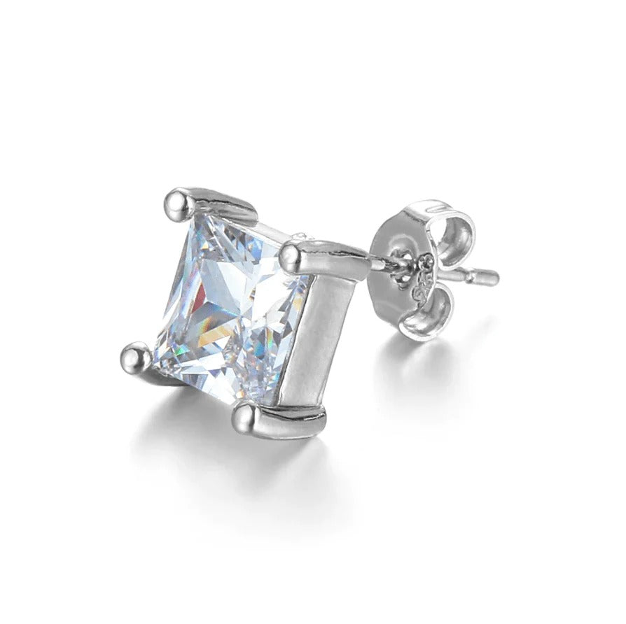 Die Penelope Ohrringe im Prinzessinnenschliff