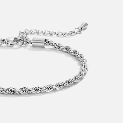 Silbernes Armband mit Gedrehter Kette