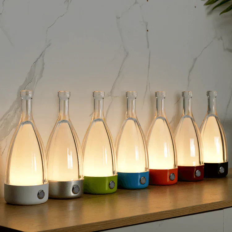 LED Tischlampe in Flaschenform – Wiederaufladbare Designleuchte