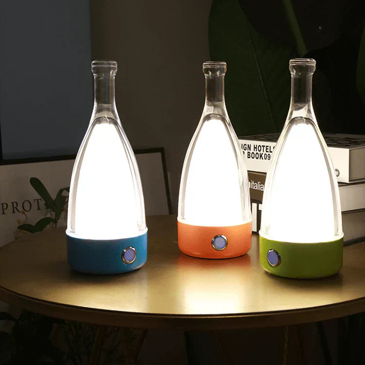 LED Tischlampe in Flaschenform – Wiederaufladbare Designleuchte