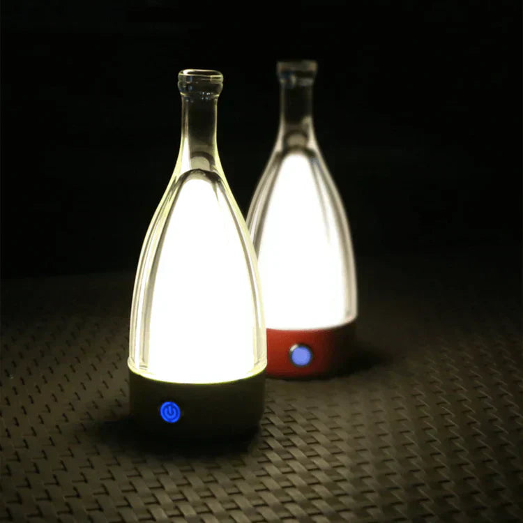 LED Tischlampe in Flaschenform – Wiederaufladbare Designleuchte